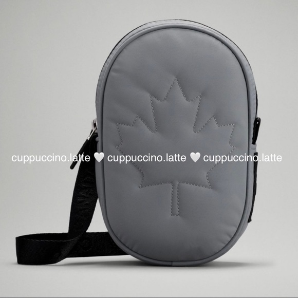 🍁 NWT🇨🇦RARE Lululemon Team Canada 22 Future Legacy Crossbody Bag - Rhino Grey - Picture 2 of 10